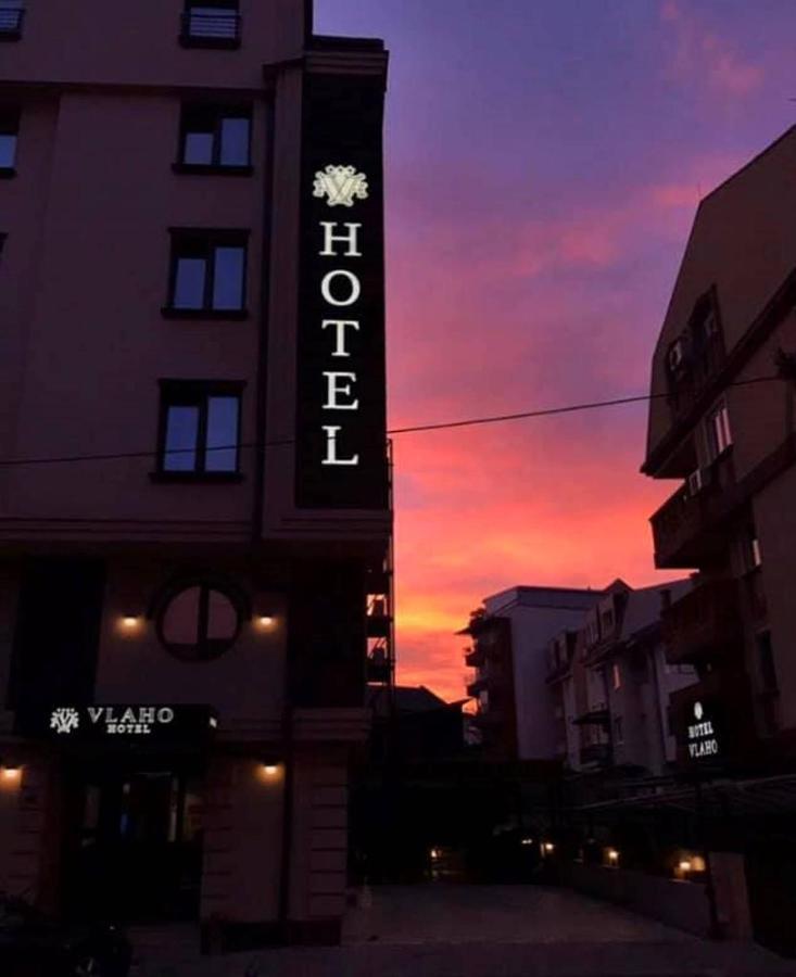 Hotel Vlaho Skopje Exteriör bild